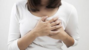علت درد سینه در زنان چیست؟
